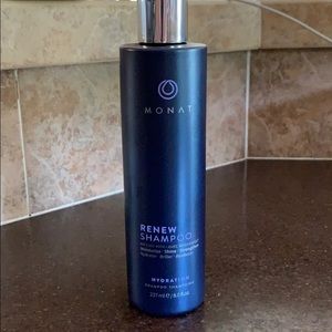 Monat hydration